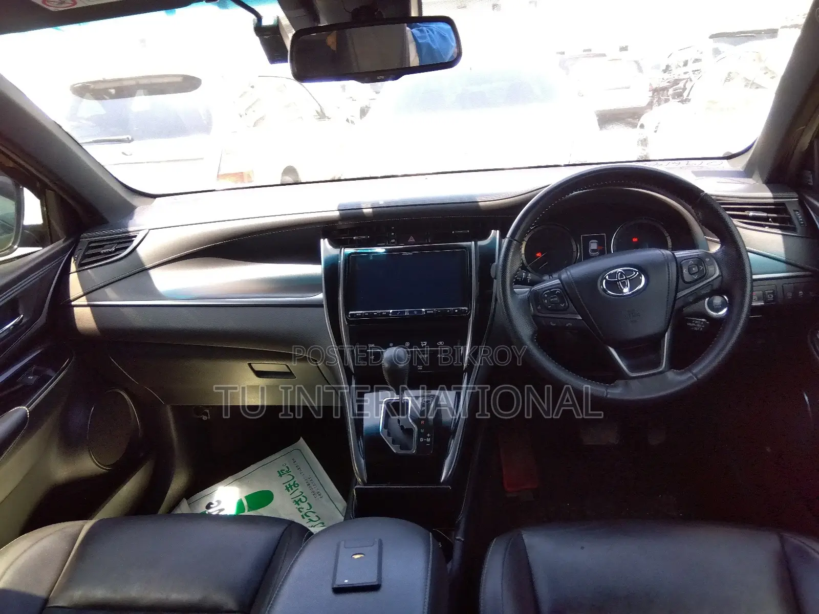 Toyota Harrier NON-HV SUNROOF 360 2020