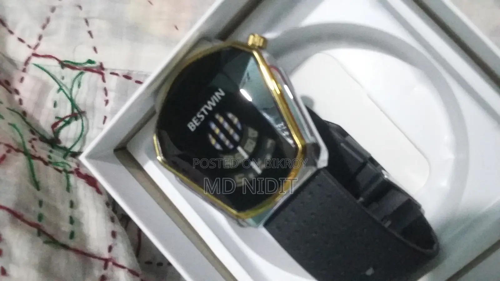 Unique Design Watch