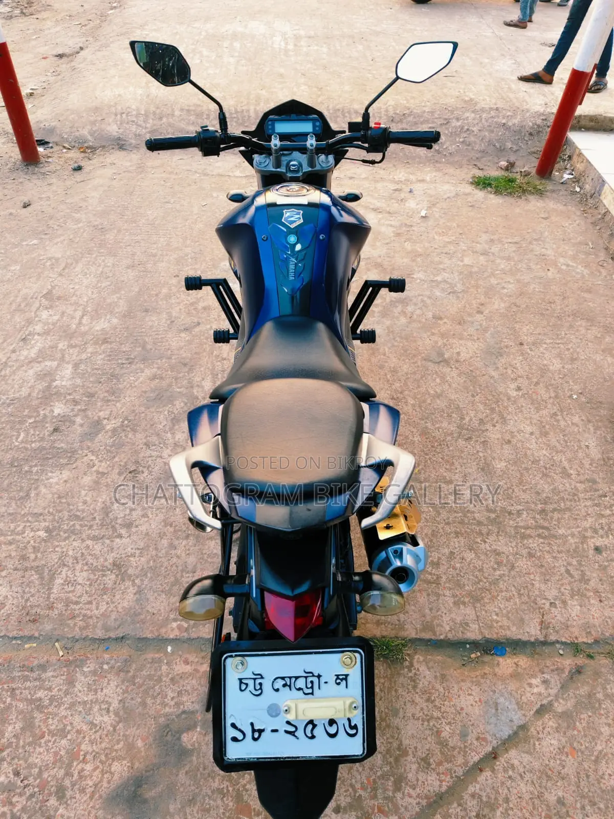 Yamaha FZS 2022