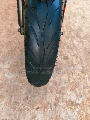 Yamaha FZS 2022