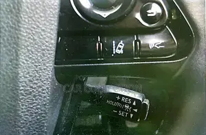 Toyota Prius S Safety 2021