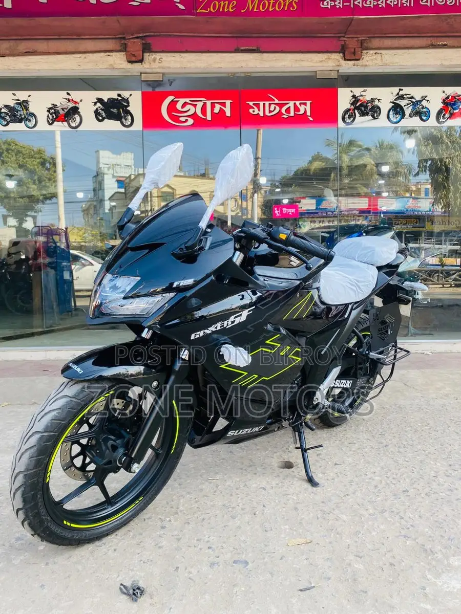 Suzuki Gixxer SF new condition 2025