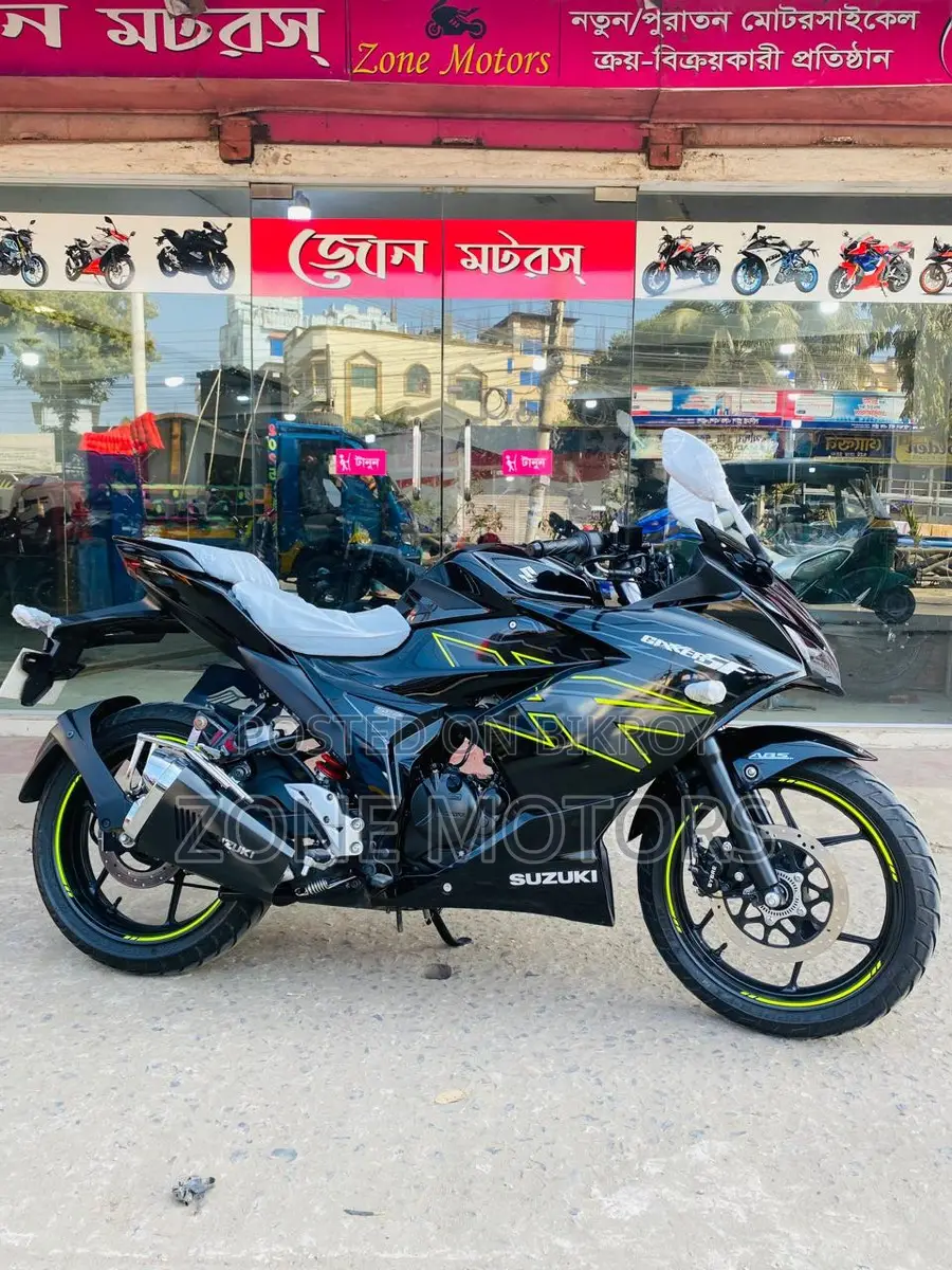 Suzuki Gixxer SF new condition 2025