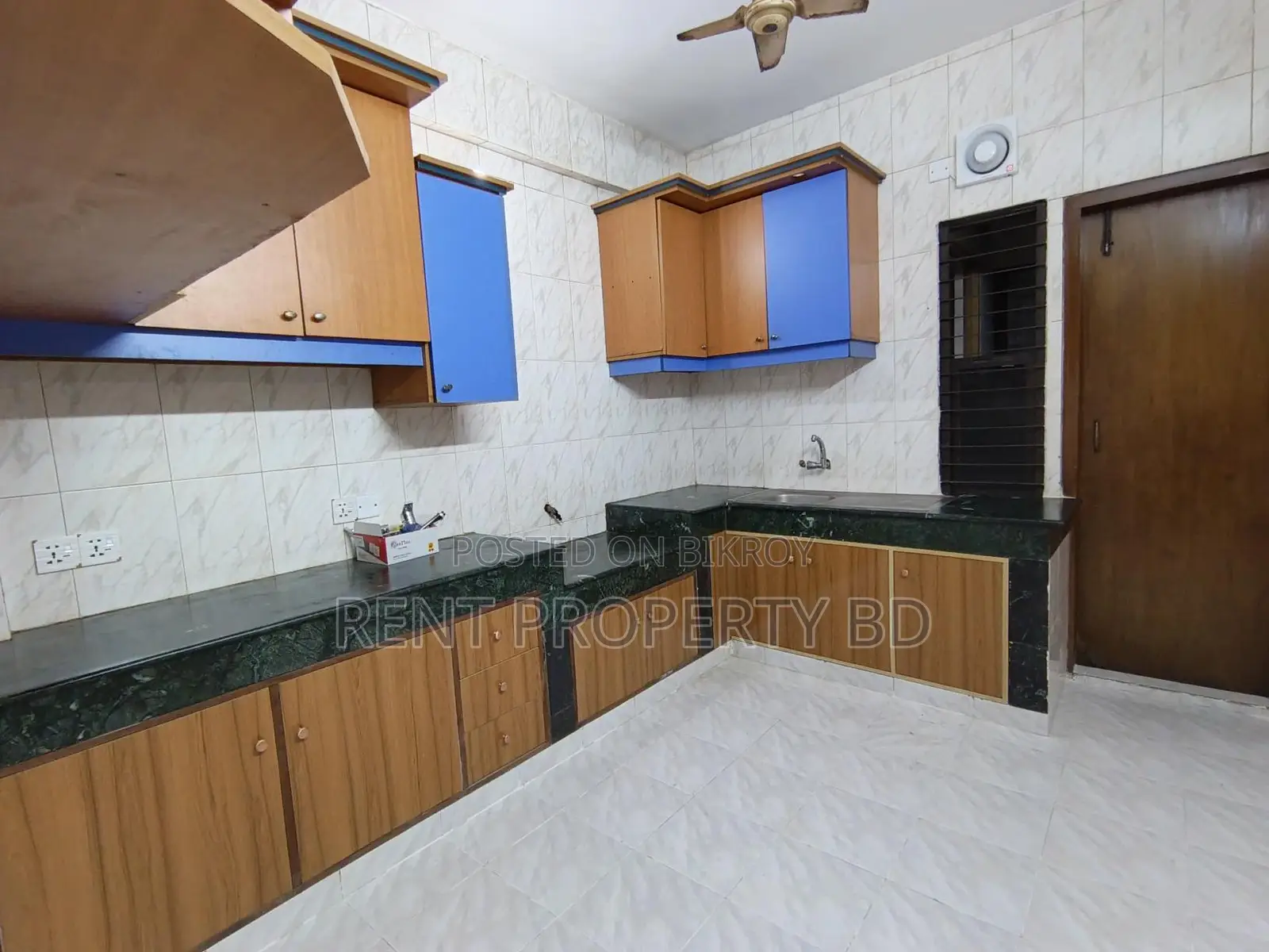 Bashundhara Fully Furnished Apartment for Rent