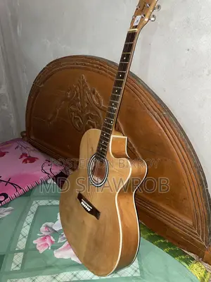 Signature Gogos Guitar with Electric Port - Natural Color