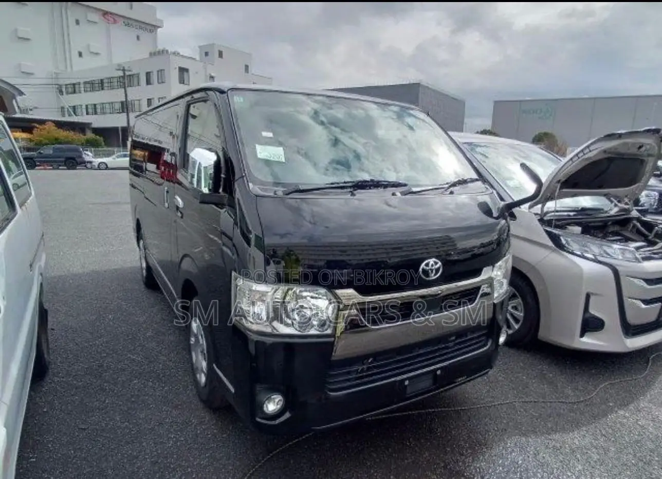 Toyota Hiace Super GL Dark Prime2 2020