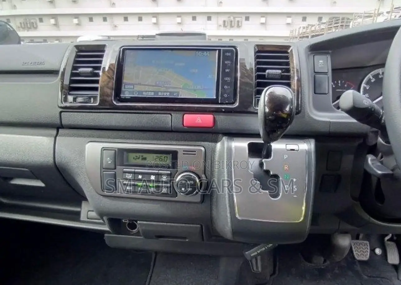 Toyota Hiace Super GL Dark Prime2 2020