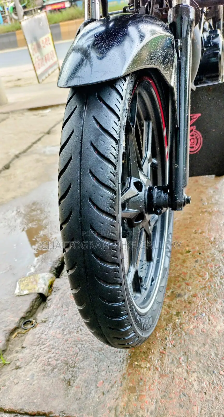 Bajaj Discover 125 3D Logo CBS 2023