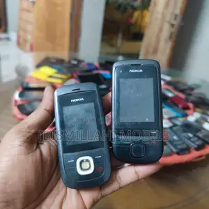 Nokia 2220s (Used)