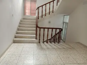 গুলশান-২ এ ৭৫০০ বর্গফুটের ৩ তলা বিশিষ্ট ইন্ডিপেন্ডেন্ট হাউস ভাড়া