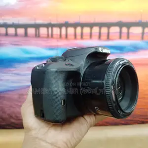 Canon 100D & yn50mm f1.8 lens