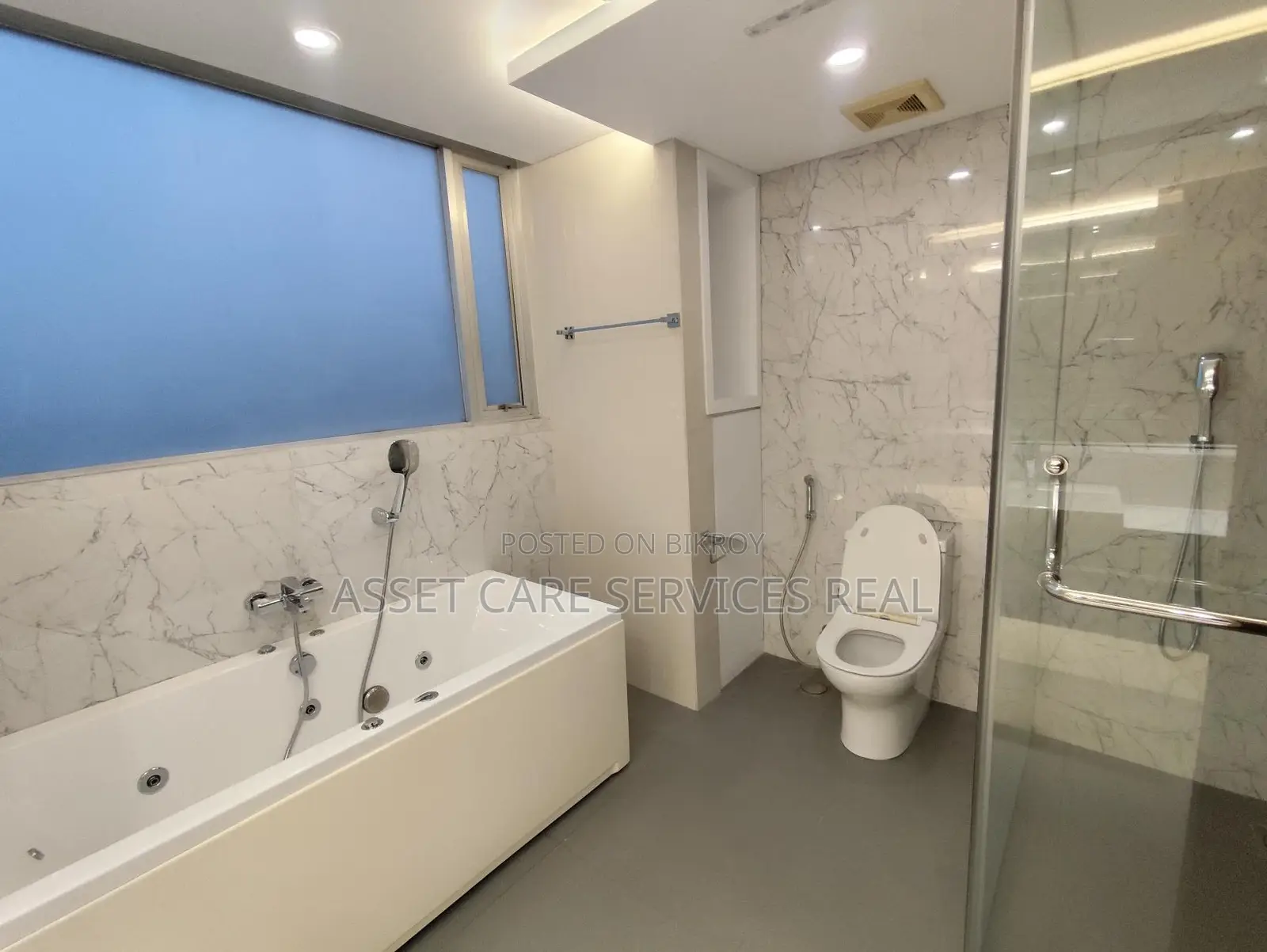Duplex 7500-Sqft 5Bed Luxurious Penthouse Rent In North Gulshan