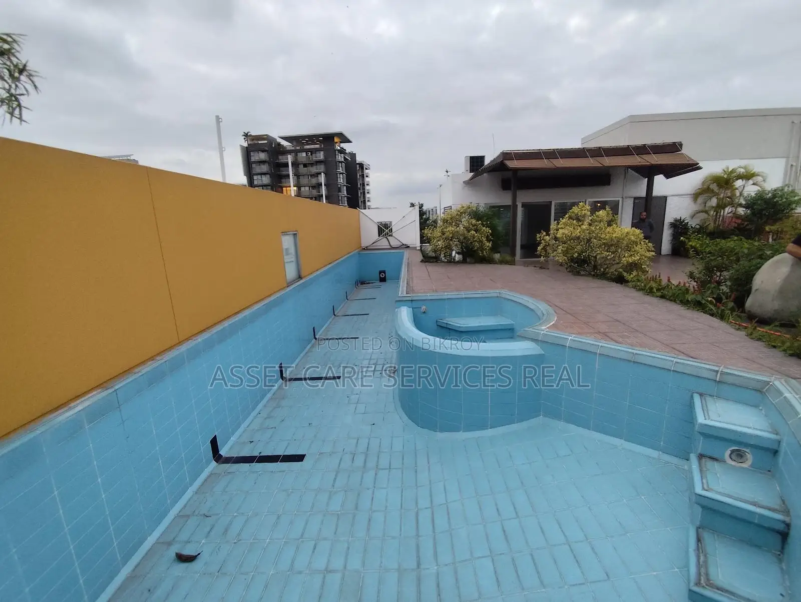 Duplex 7500-Sqft 5Bed Luxurious Penthouse Rent In North Gulshan
