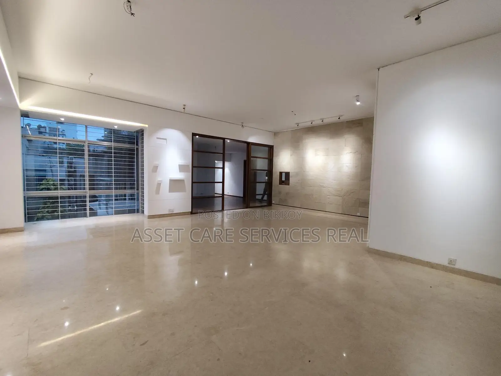 Duplex 7500-Sqft 5Bed Luxurious Penthouse Rent In North Gulshan