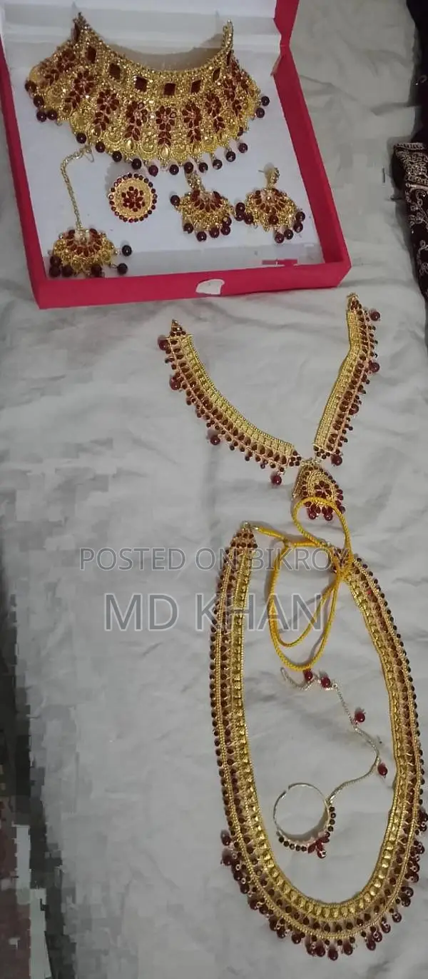 Brand New Necklace Full Set for Sale