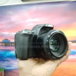Canon 200D Mark 2 & yn50mm f1.8 lens