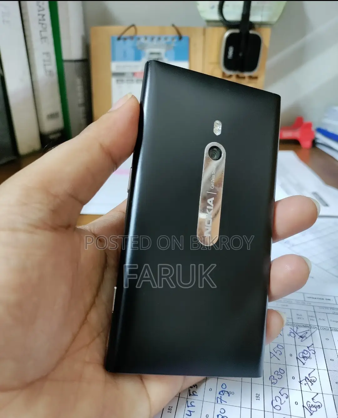 Nokia Lumia 800 . (Used)