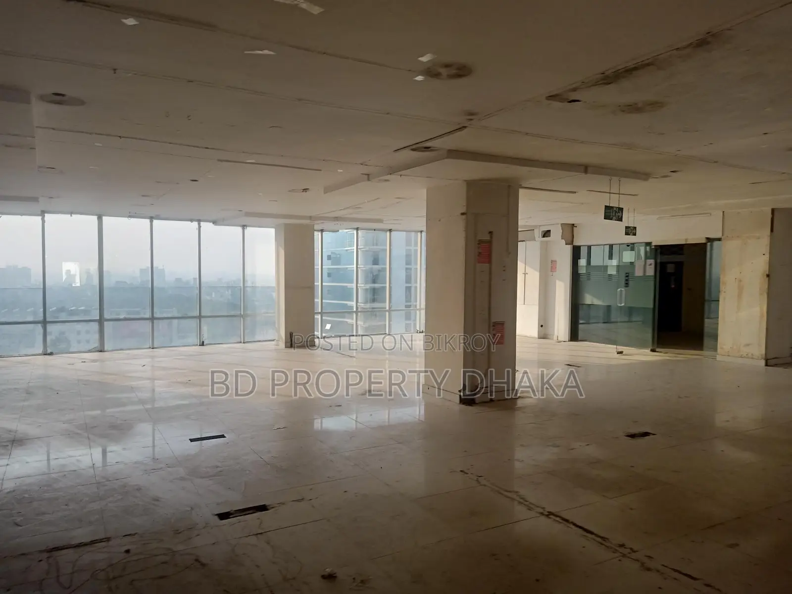 7800 Sqft Open Commercial Space Rent in Mohakali