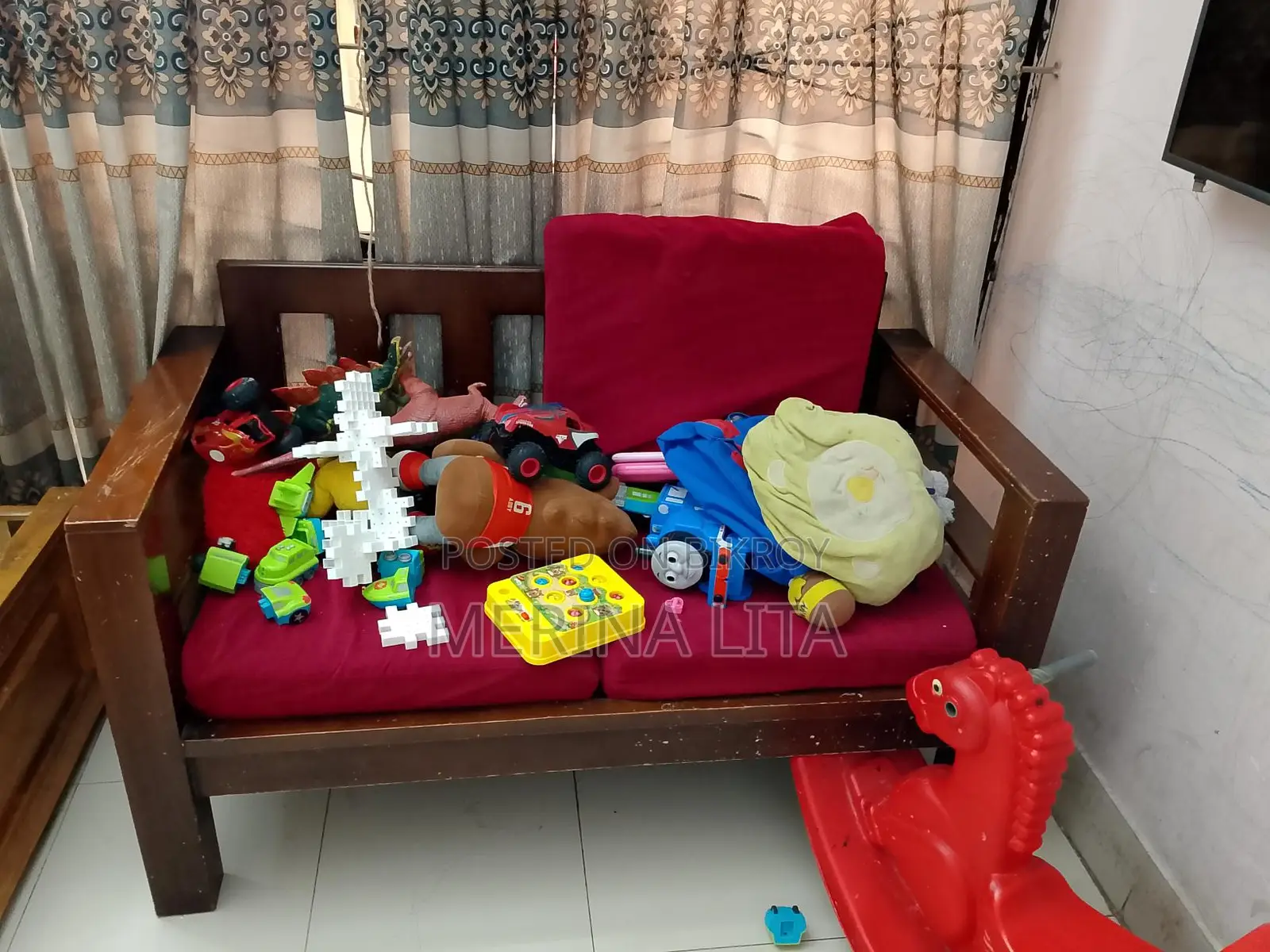 Sofa Set for Sale