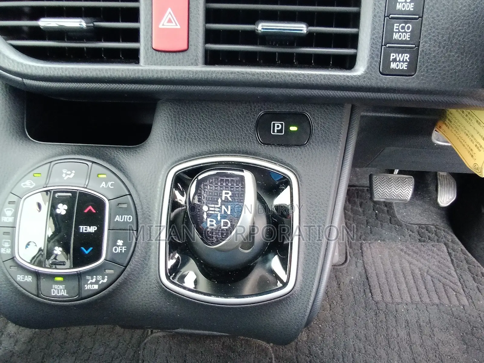 Toyota Noah X Package 2020