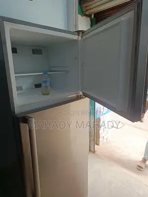 ফ্রিজ