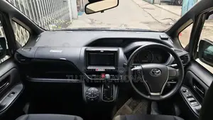 Toyota Noah 2020