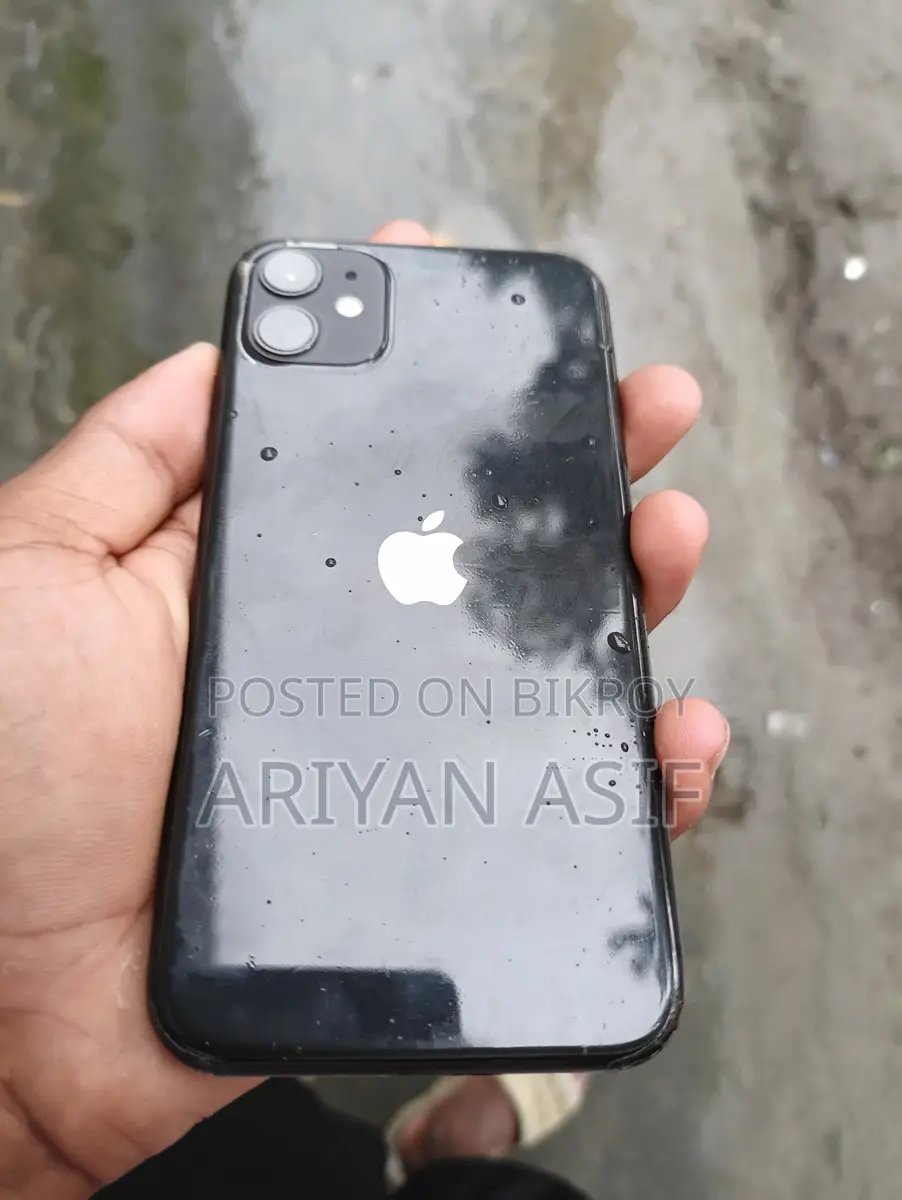 Apple iPhone 11 (Used)