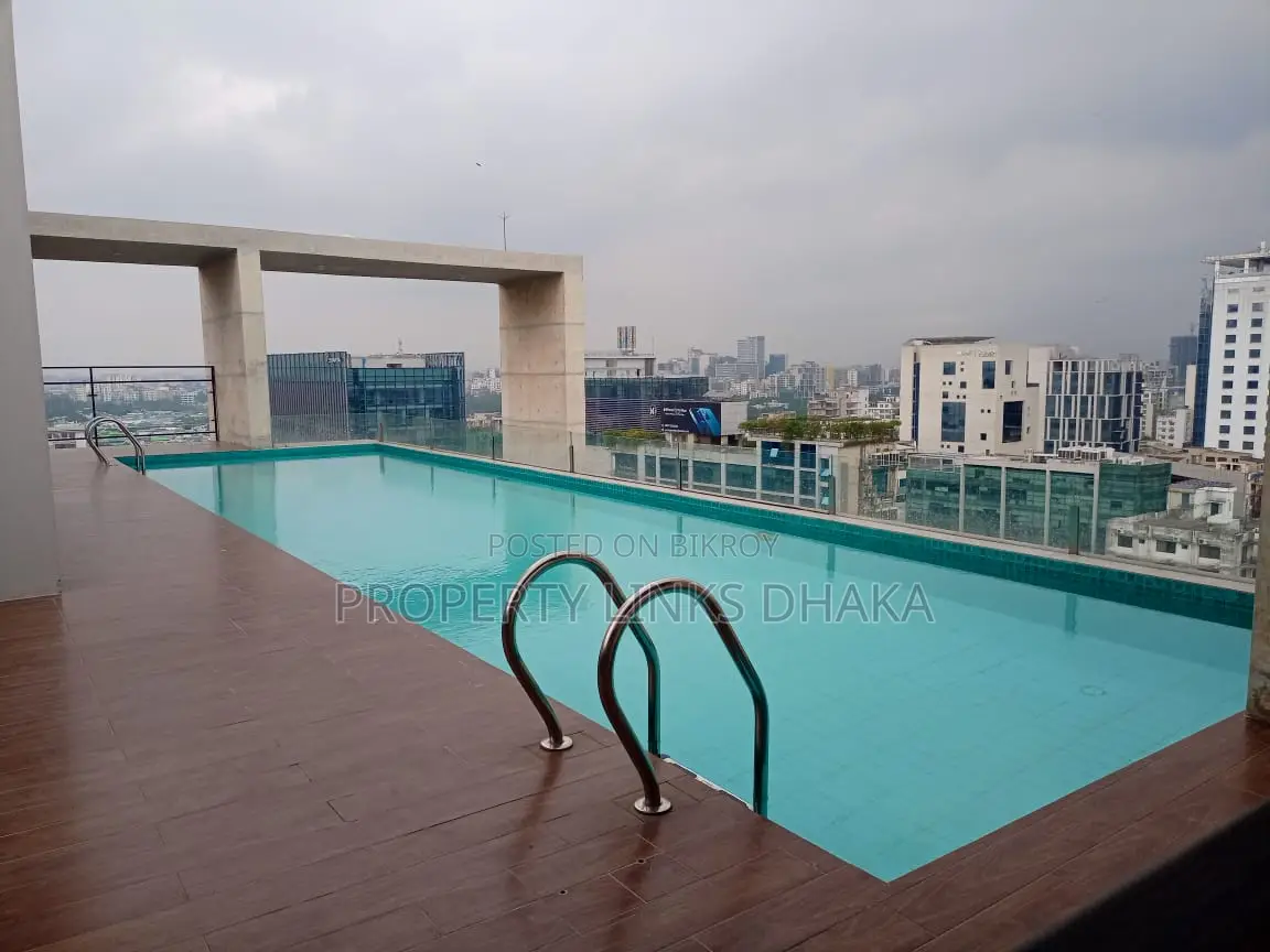 Luxurious apartment full furnish Gulshan