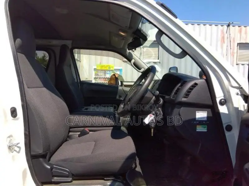 Toyota Hiace DX PACKAGE 2020