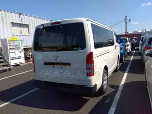 Toyota Hiace DX PACKAGE 2020