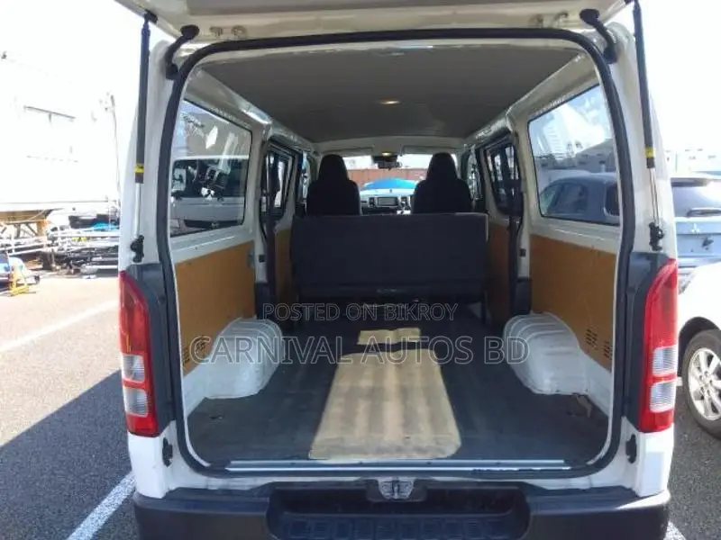 Toyota Hiace DX PACKAGE 2020