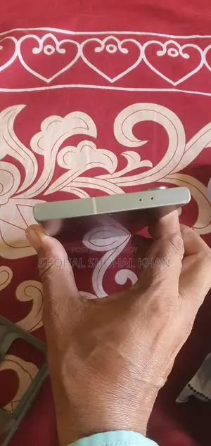 Samsung Galaxy S24 Ultra (Used)
