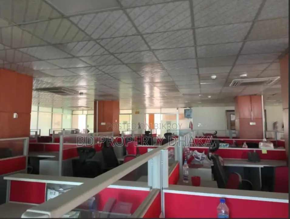 8020 Sqft Furnished Open Commercial Space for Rent in Gulshan Avenue