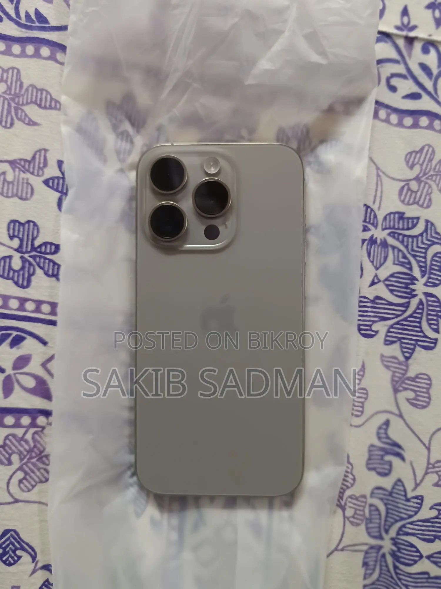 Apple iPhone 15 Pro (Used)