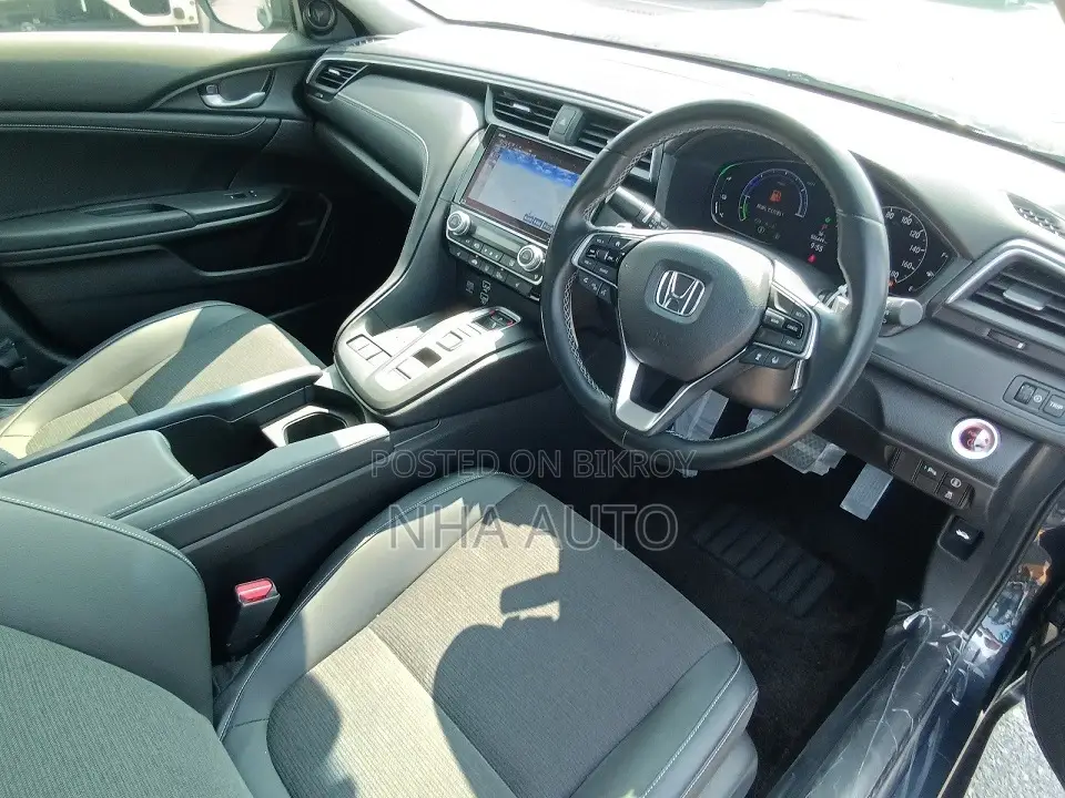 Honda Insight EX COSMIC BLUE 2021