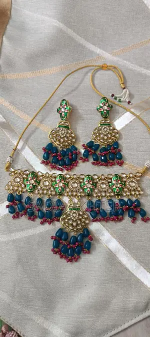 Necklace Set