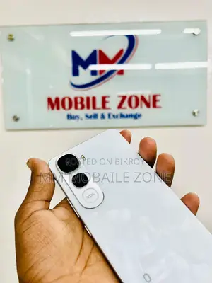 Vivo Y400 8/128🎄হট.. (Used)