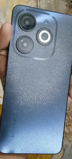Infinix Smart 8 . (Used)