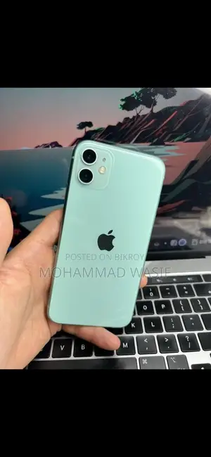 Apple iPhone 11 (Used)