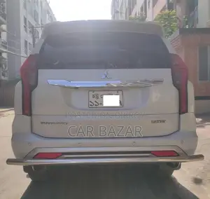 Mitsubishi Pajero Sport 7-Seat Sunroof 2019