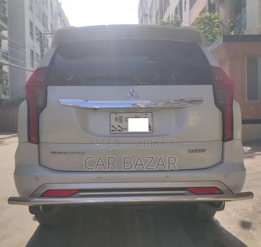 Mitsubishi Pajero Sport ৭ সিট সানরুফ ২০১৯