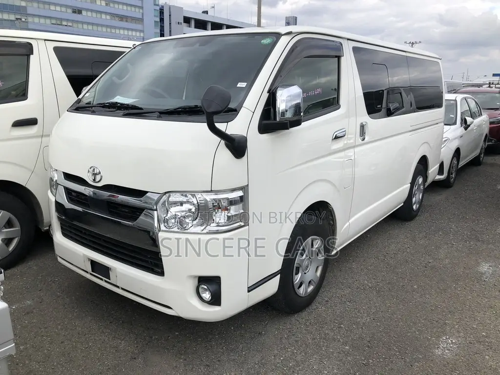 Toyota Hiace SUPER GL KEY LED 2020