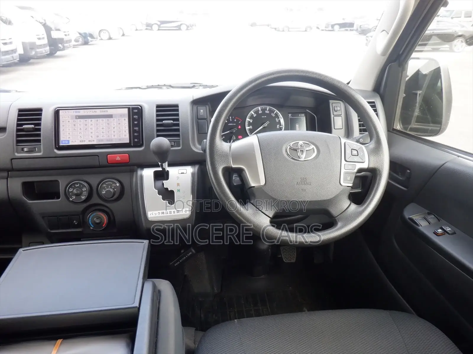 Toyota Hiace DX SINGLE AC 4POINT 2020