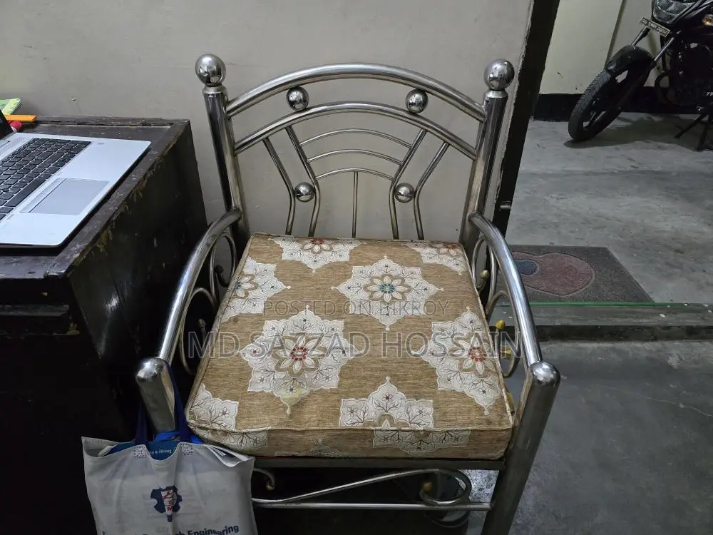 SS Made Sofa Set with Center Table
