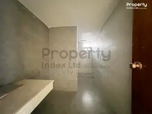 রেডি অ্যাপার্টমেন্ট বিক্রয় হবে! বসুন্ধরা সি ব্লকে ৪০৭৬ বর্গফুটের ফ্ল্যাট