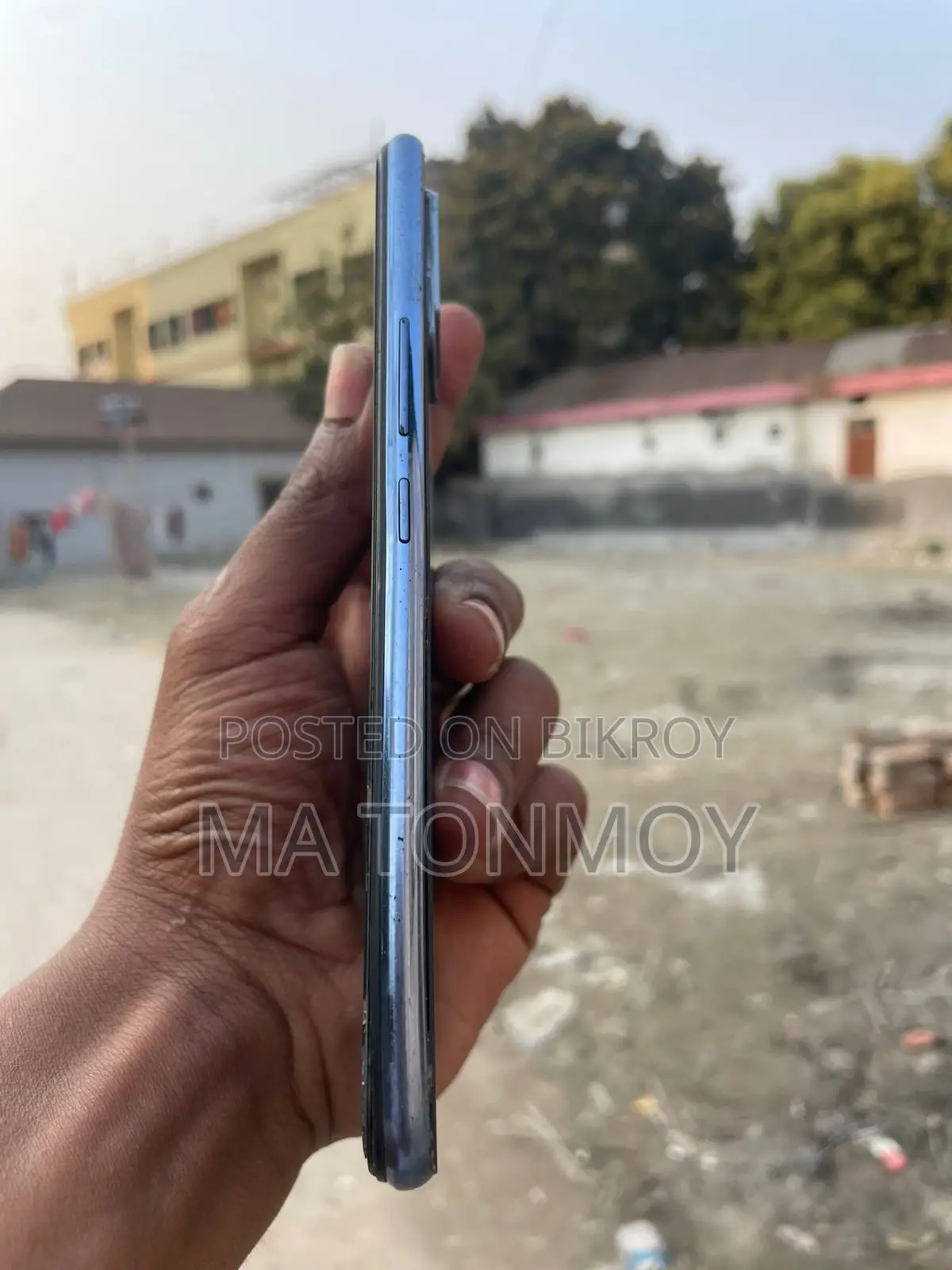 Vivo V21e (Used)