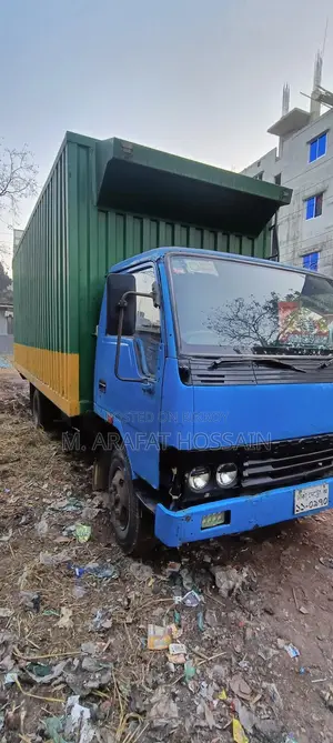 Eicher 1075 2002