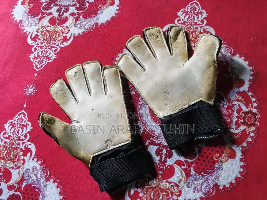 Goalkeeper Gloves