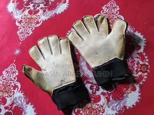 Goalkeeper Gloves