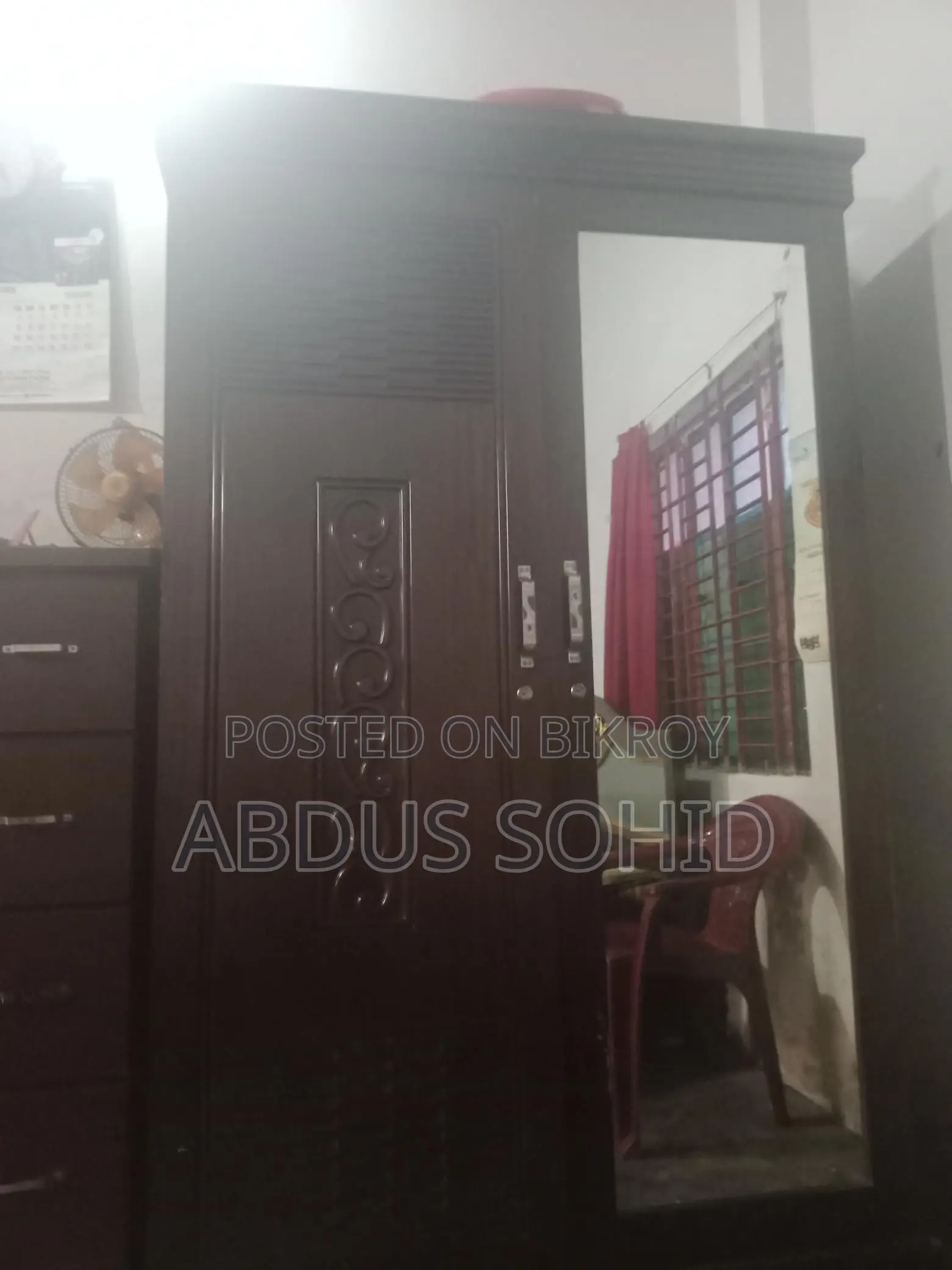 Almirah for sale